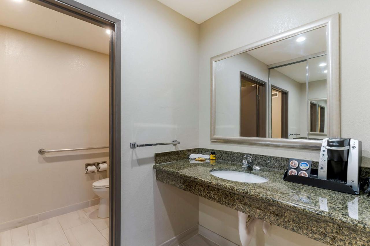 Best Western Plus Forest Park Inn Gilroy Exterior foto
